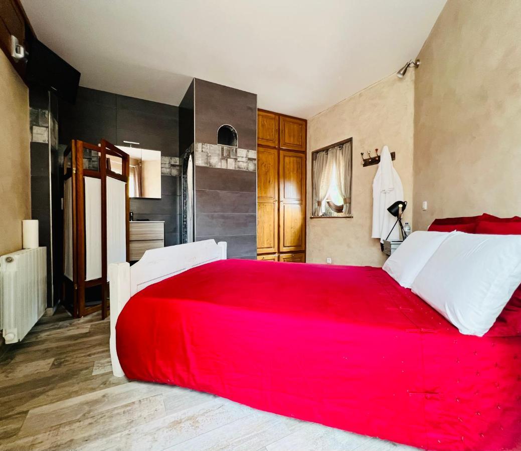 Le Mas Des Mathes, Chambres D'Hotes, Studios Les Mathes Ngoại thất bức ảnh